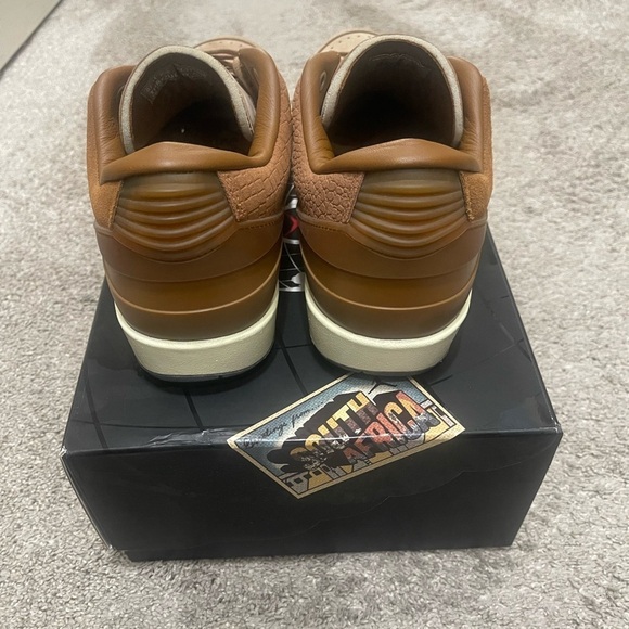 AIR JORDAN 2 RETRO LOW SP Detroit - Men’s - Picture 5 of 10